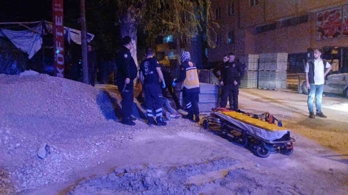 Çorum'da bıçaklı kavga: İki yaralı