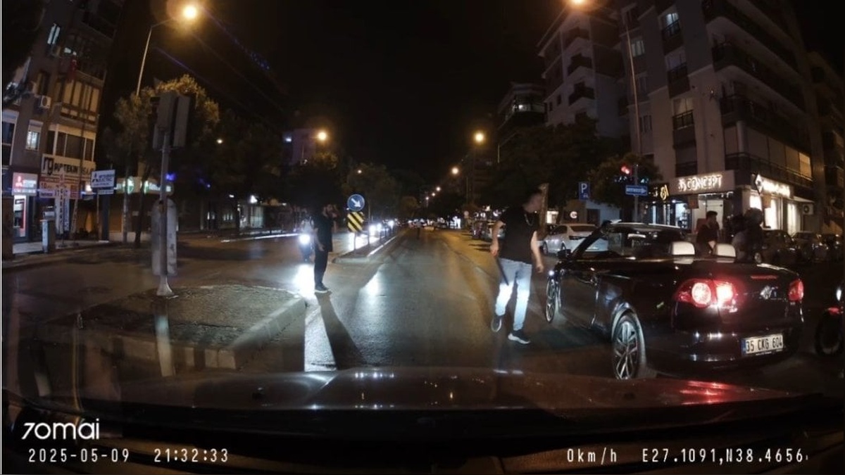 Karşıyaka'da trafikte döner bıçaklı saldırgan yakalandı