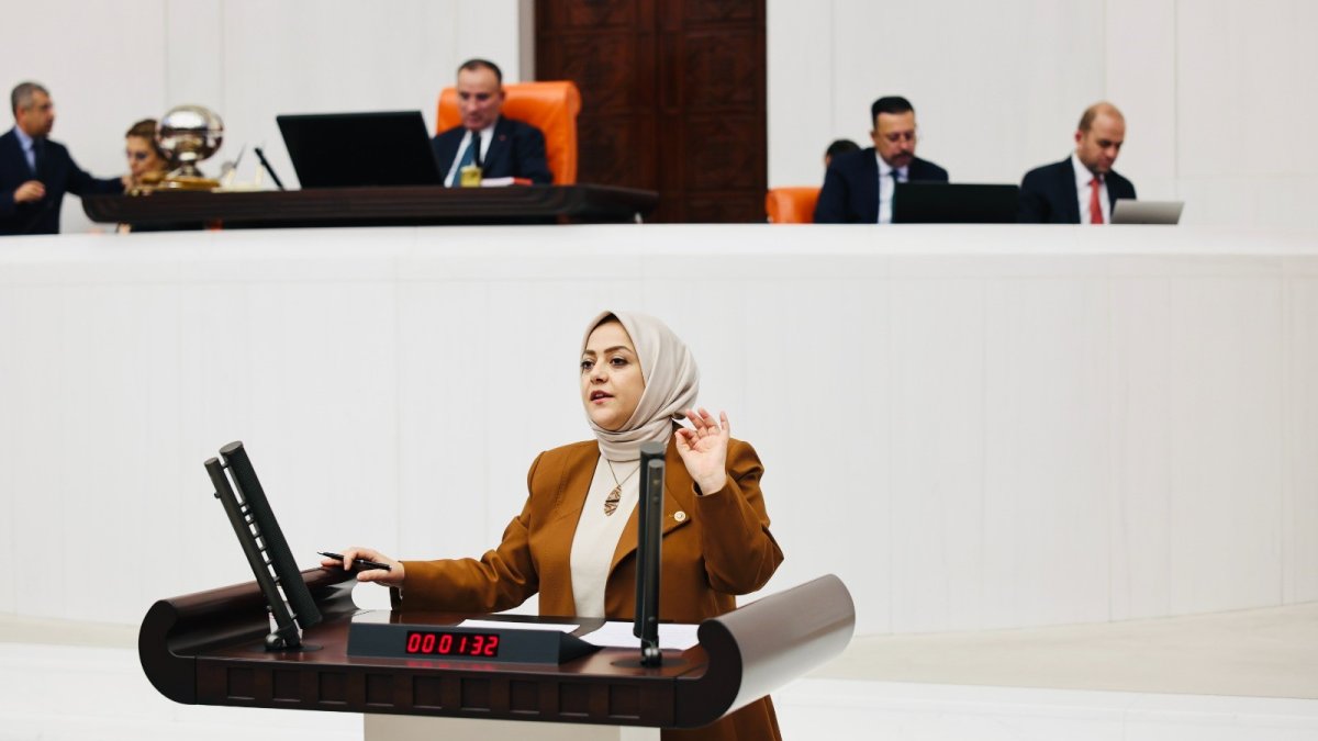 Milletvekili Ün; "Borcun faizi için borçlanan iktidar suçu emekliye yüklüyor"