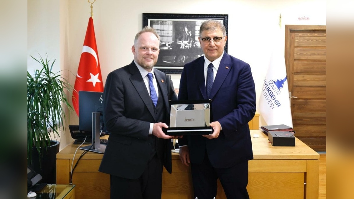 İzmir Büyükşehir Belediye Başkanı Tugay, Kanada Büyükelçisi Hamilton’ı ağırladı