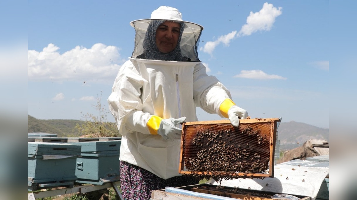 Kayserili anne Yurdakul: Çocuklarım için kansere de, zorluklara da meydan okuyorum