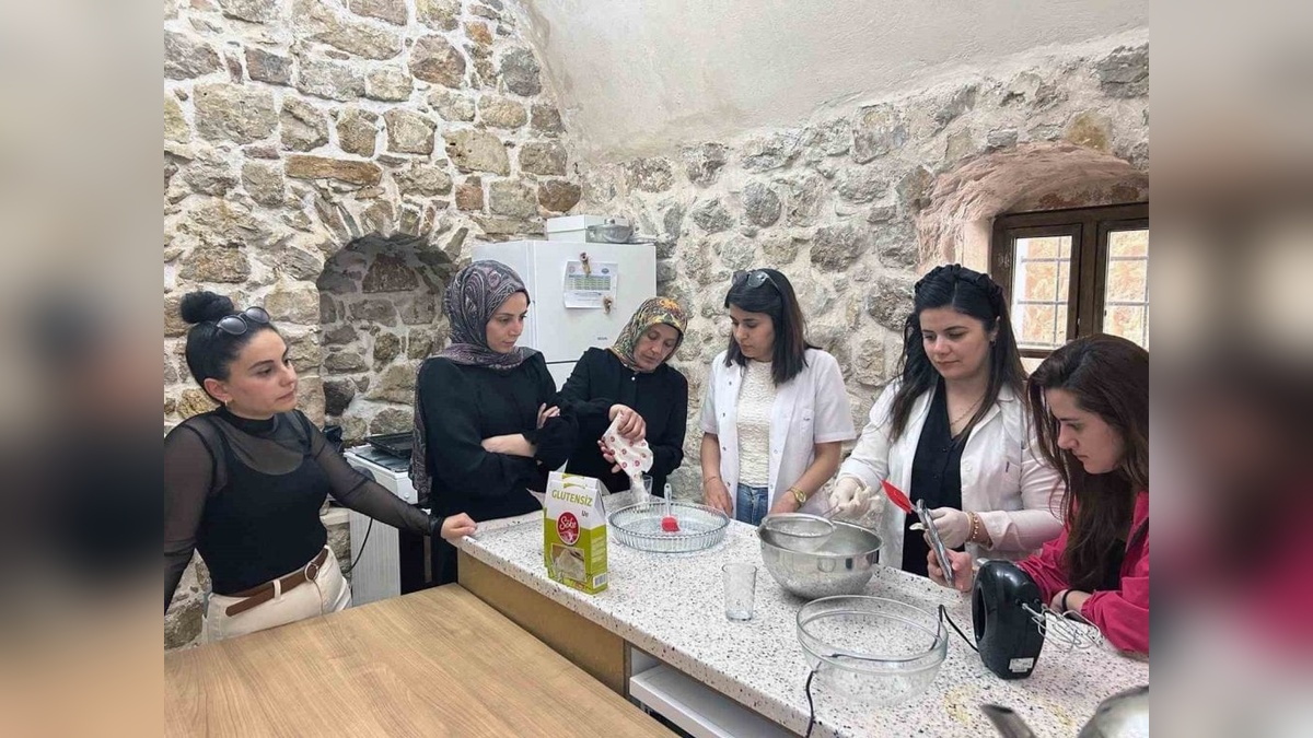 Derik'te Dünya Çölyak Günü etkinliği: farkındalık vurgulandı