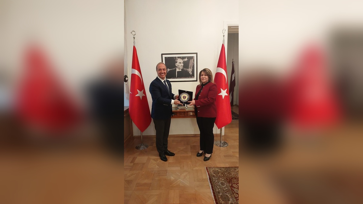 Deniz Kuvvetleri Komutanı Tatlıoğlu, Letonya'daki toplantıya katıldı