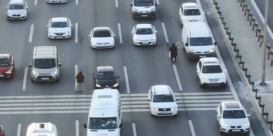İstanbul'un trafiği en çok onlara yarıyor; gelirleri yazın 6 bin liraya kadar çıkıyor
