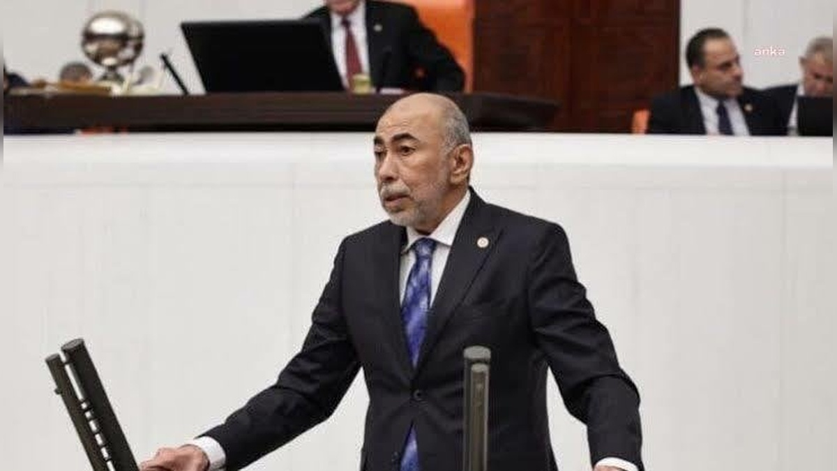 İYi Parti'den dikkat çekici öneri: Üçüncü çocuk devlet memurluğu getirsin