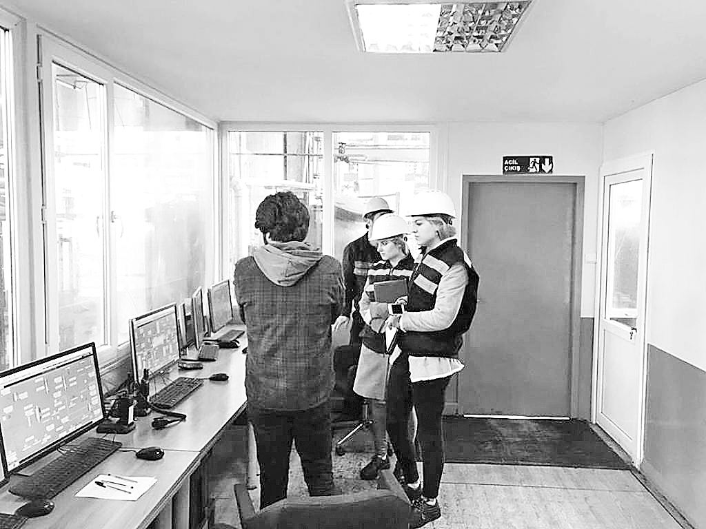 Öğrencilerin bitirme tezine Avcılar desteği