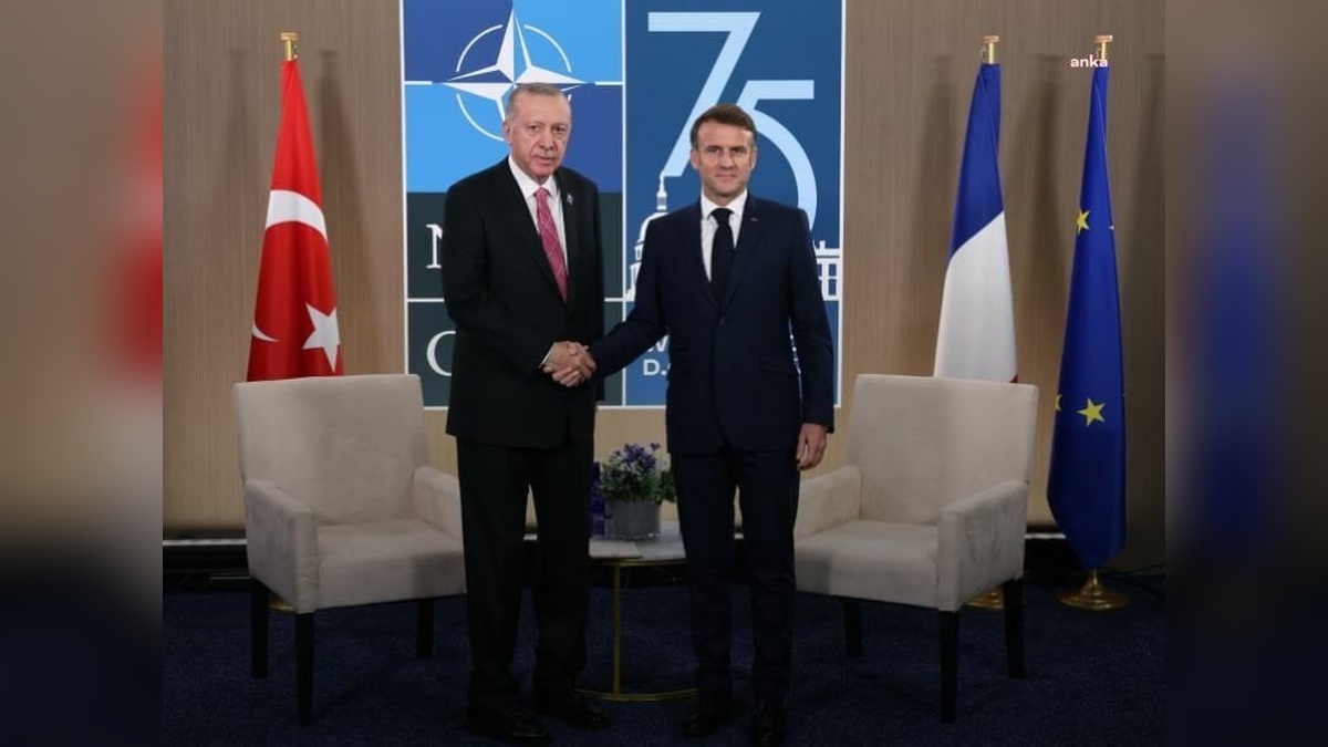 Cumhurbaşkanı Erdoğan: Ukrayna ve Rusya arasında kalıcı barış için tarihi bir fırsat doğdu