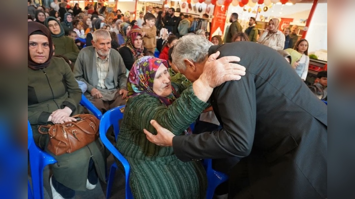 Kahta Belediye Başkanı Hallaç'tan Anneler Günü mesajı