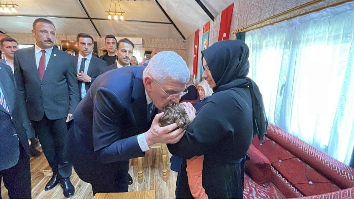 İyi Parti Genel Başkanı Dervişoğlu: Şehit ailelerinin yanında saf tutmaya devam edeceğim