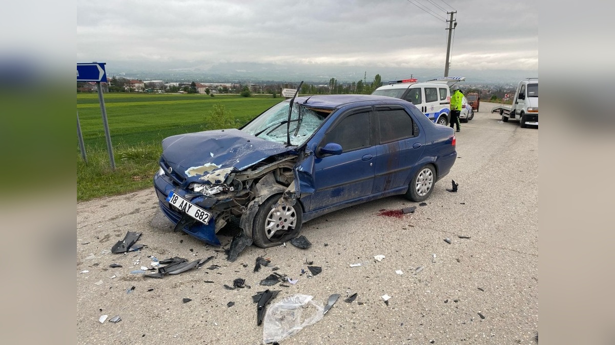 Bolu'da trafik kazası: 2'si ağır 6 yaralı