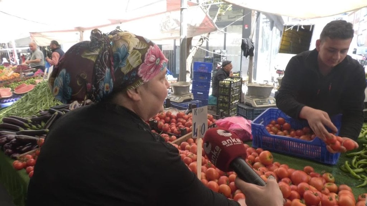Gülbağ Pazarı: Vatandaşlar pahalılıktan şikayetçi