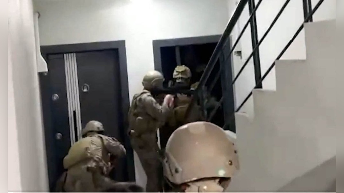 İçişleri Bakanı Yerlikaya: 17 ilde dolandırıcılık operasyonunda 73 tutuklama