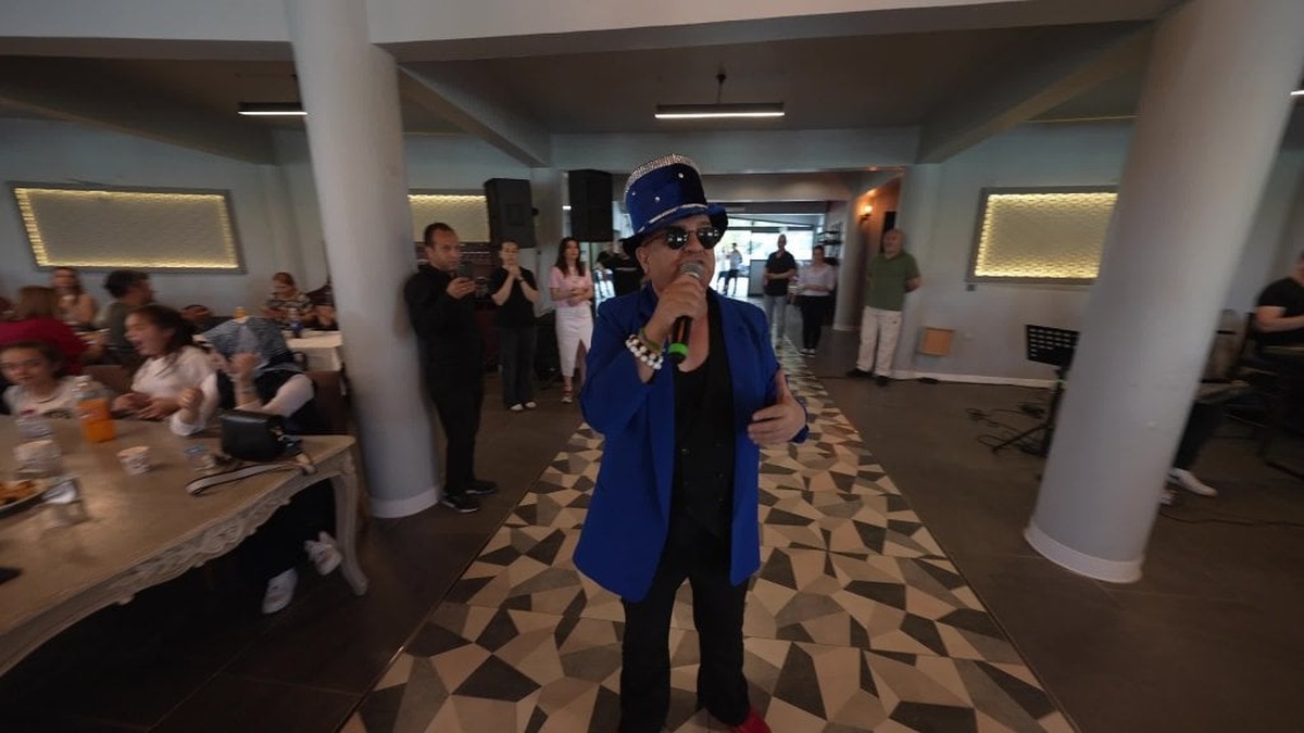 Buca Belediyesi'nden Anneler Günü'ne özel etkinlik: Mikrop'la coşkulu matine