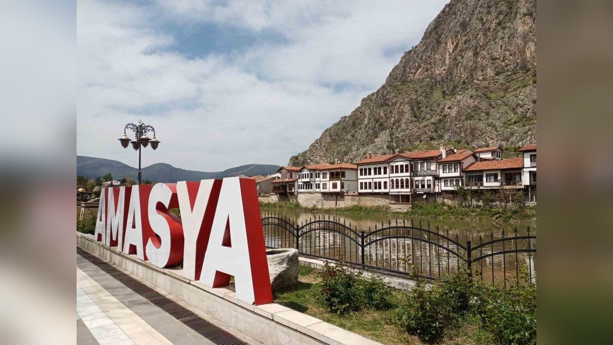 Amasya'da peş peşe iki deprem: Vatandaşlar kısa süreli panik yaşadı