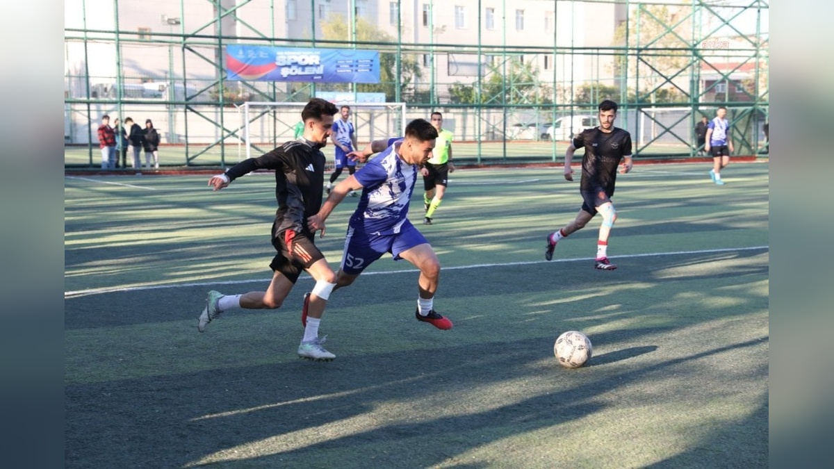 İBB yurtlarında Spor Şöleni coşkusu: Gençler yeteneklerini sergiledi