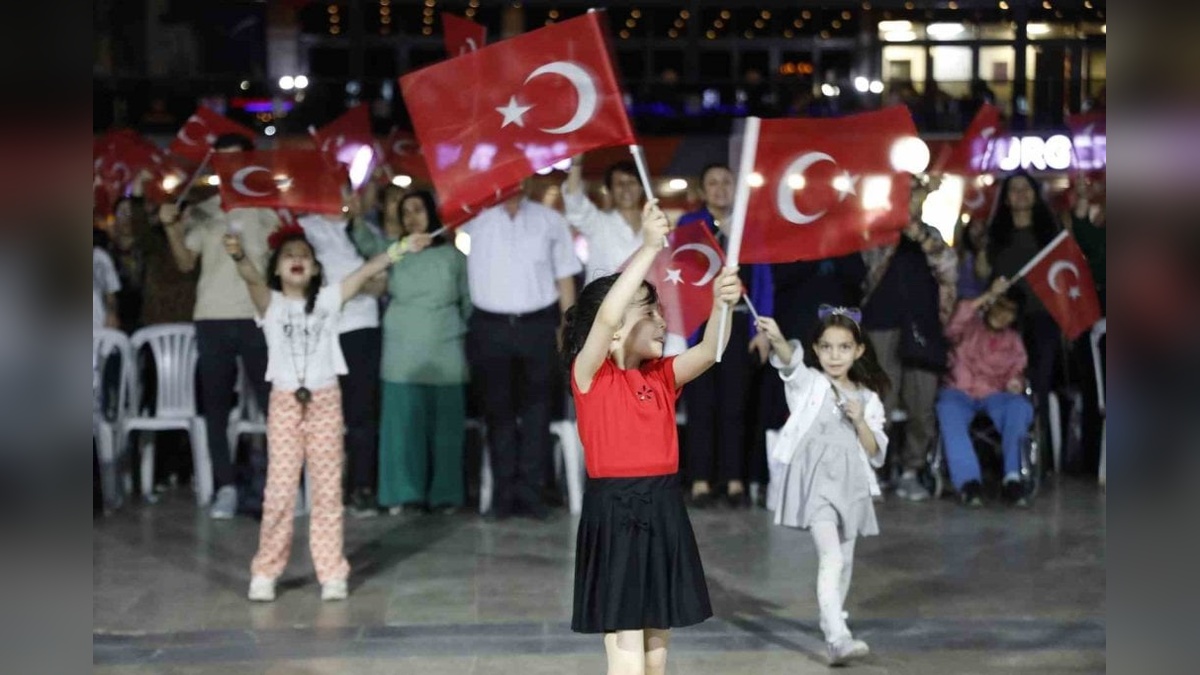 Aydın Büyükşehir Belediyesi'nden engelliler haftası etkinliği