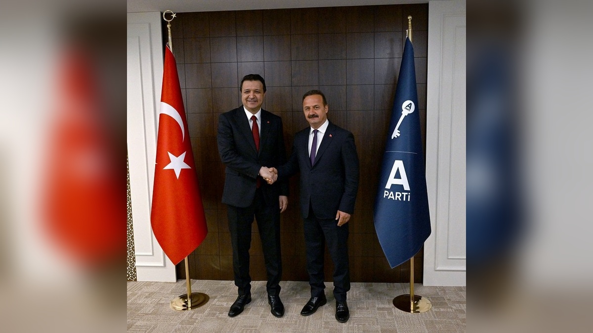 Saadet Partisi Genel Başkanı Arıkan, Anahtar Parti Genel Başkanı Ağıralioğlu'nu ziyaret etti