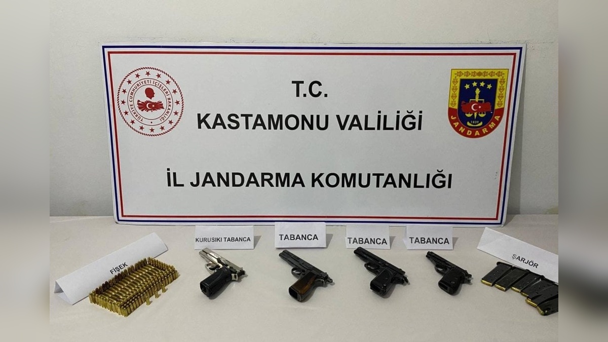 Kastamonu'da operasyon: 4 kaçak tabanca ele geçirildi