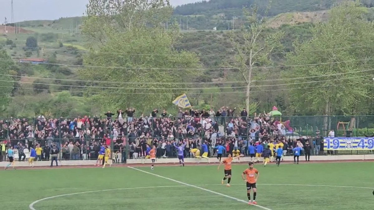 Söğütspor, BAL'a yükseldi: Namağlup şampiyonluk geldi