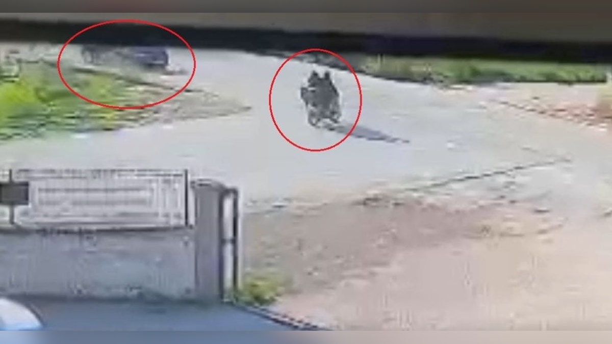 İnegöl'de trafik kazası: Motosiklet sürücüsü ve yolcusu yaralandı