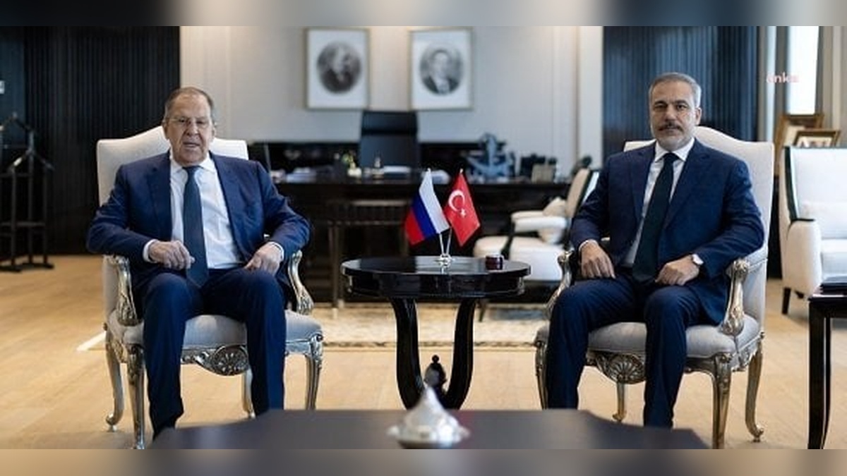 Dışişleri Bakanı Fidan, Lavrov'la görüştü: Ukrayna'daki barış çabaları ele alındı