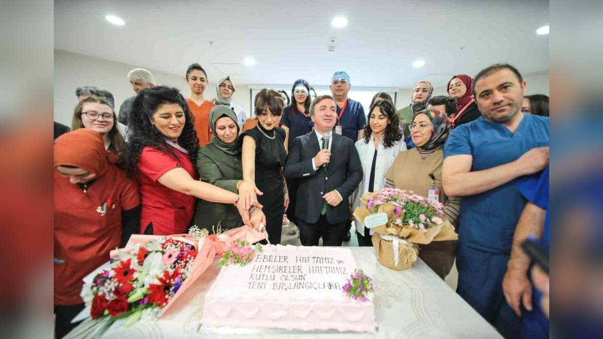 Erzincan'da Ebeler ve Hemşireler Haftası coşkuyla kutlandı