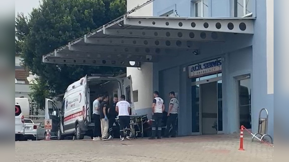 Antalya'da deniz kazası: Jet ski ve bot çarpıştı, 20 yaşındaki genç ağır yaralandı