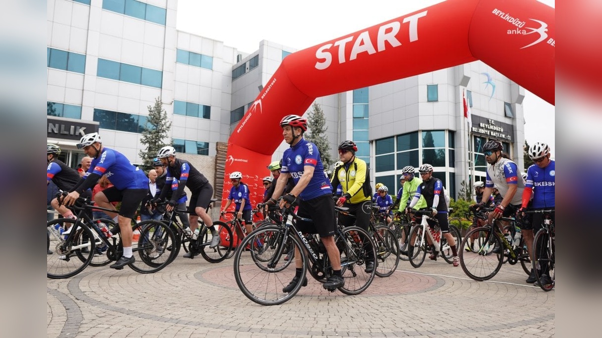 Beylikdüzü'nden Çanakkale şehitlerine saygı turu