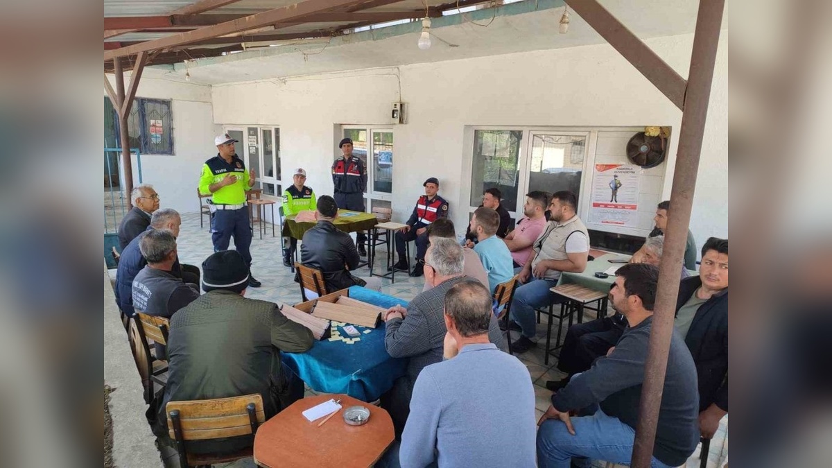 Burdur Jandarma Komutanlığı: Trafik güvenliği eğitimleri sürüyor