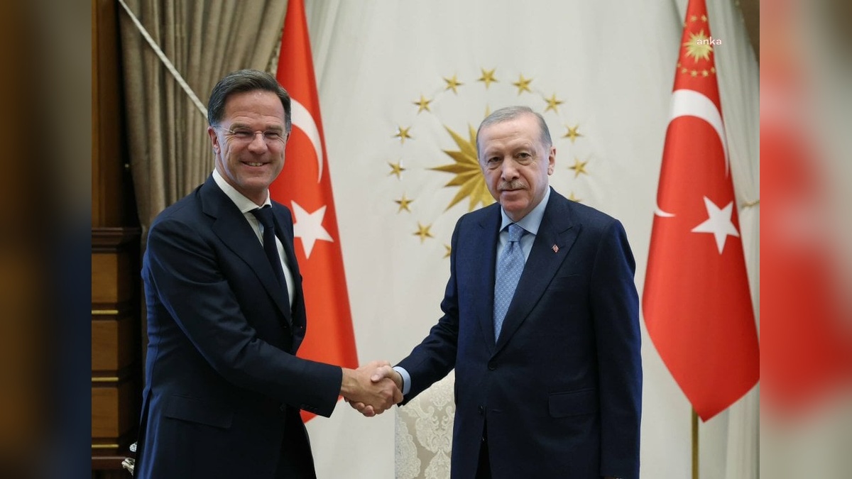 Cumhurbaşkanı Erdoğan, NATO Genel Sekreteri Rutte’yi kabul etti: Barış fırsatı kaçırılmamalı