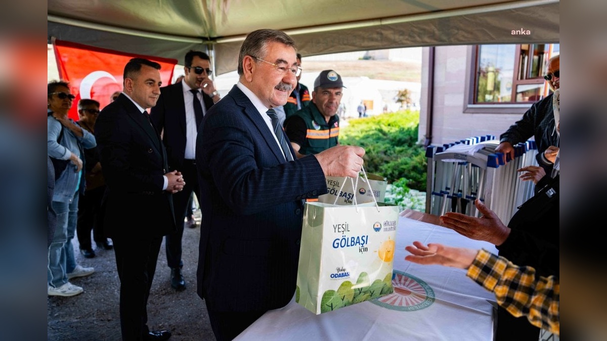 Gölbaşı Belediyesi'nden vatandaşlara 50 bin adet ücretsiz fide