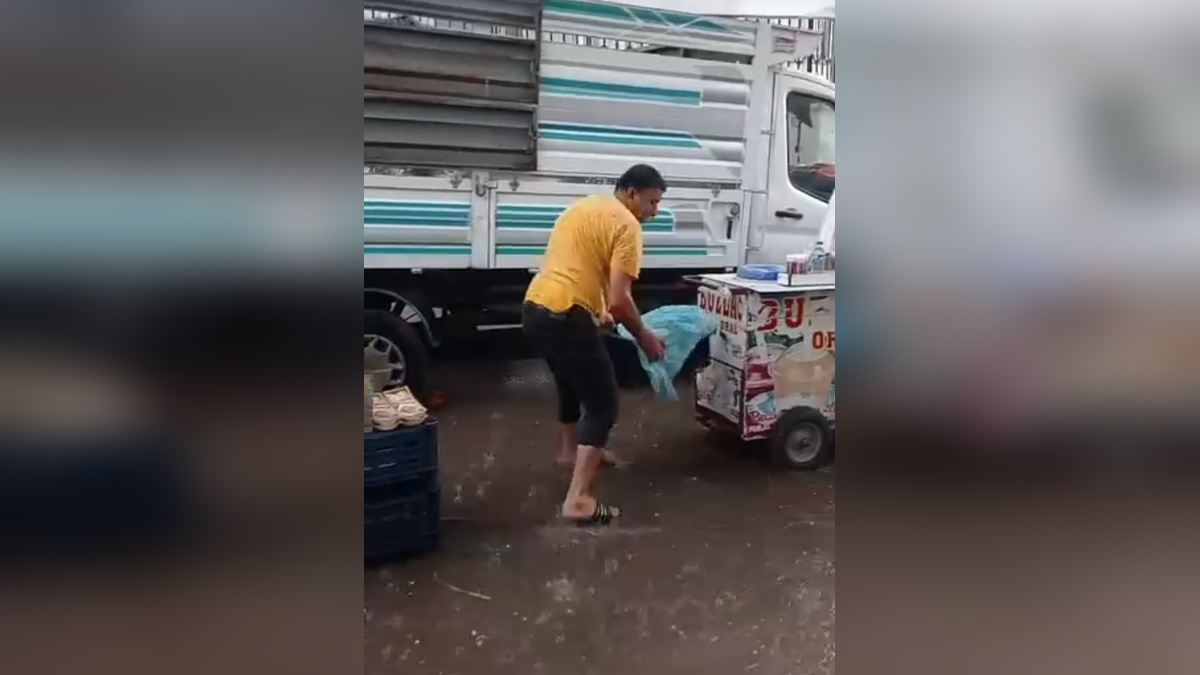 Batman'da sağanak ve dolu: Pazarcı esnafı zor anlar yaşadı