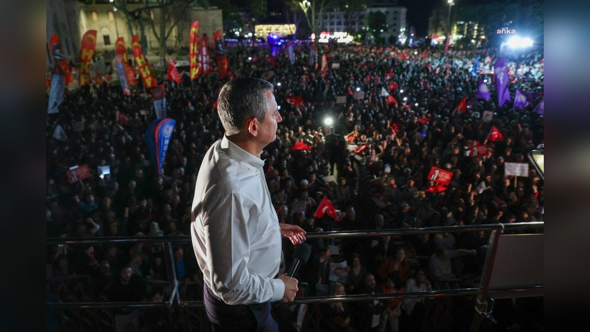 Özgür Özel: Yarın Silivri'de millet iradesine sahip çıkacağız