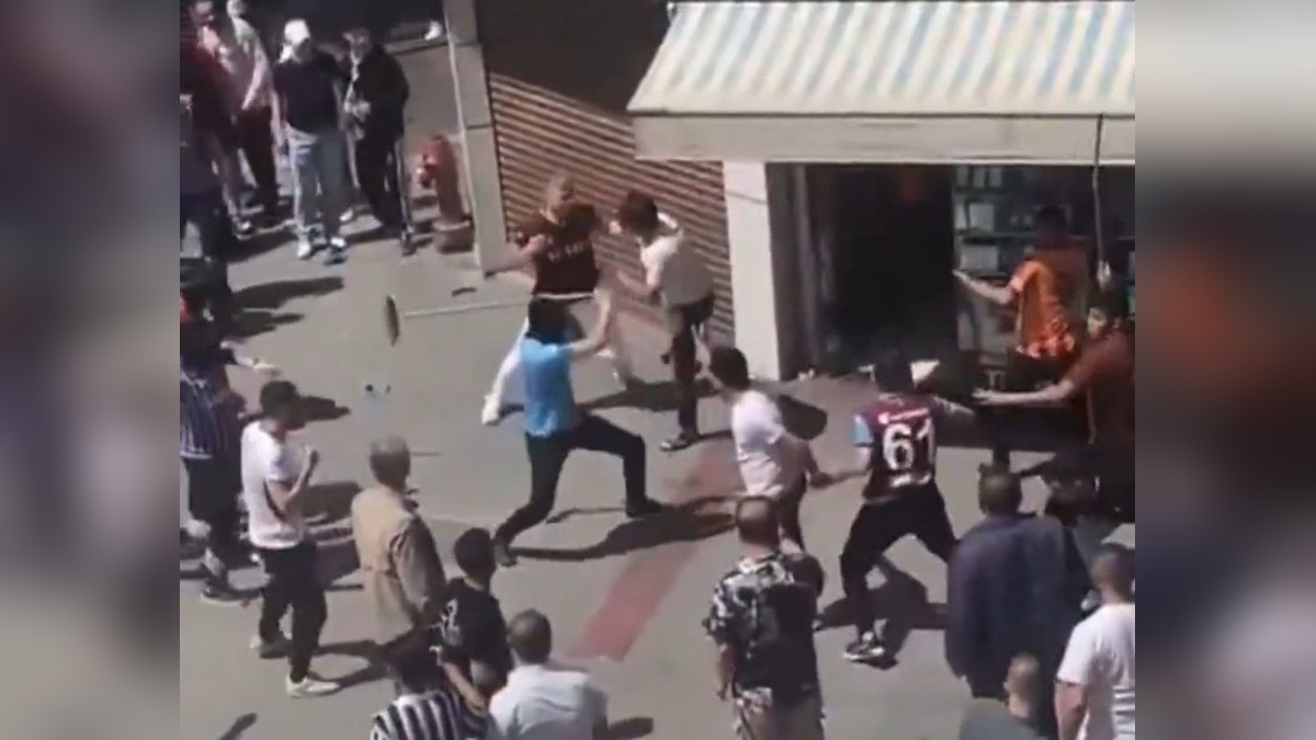 Gaziantep'te Kupa finali öncesi taraftarlar çatıştı: Polis olaya müdahale etti