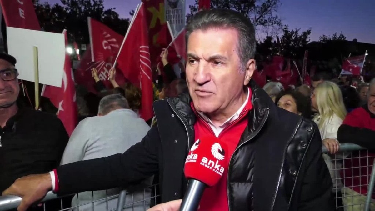 CHP Milletvekili Sarıgül: Her şeyin demokrasi içinde tecelli etmesini istiyoruz