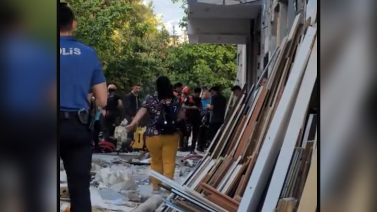 İzmir'de hurdacı, artezyen kuyusuna düşerek hayatını kaybetti