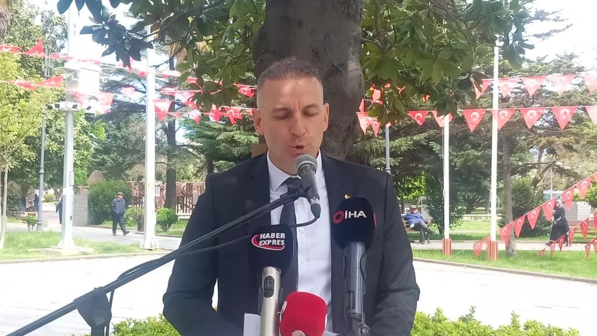 Samsun'da 14 mayıs eczacılık günü kutlandı: İlaç temininde güvenli adres eczaneler