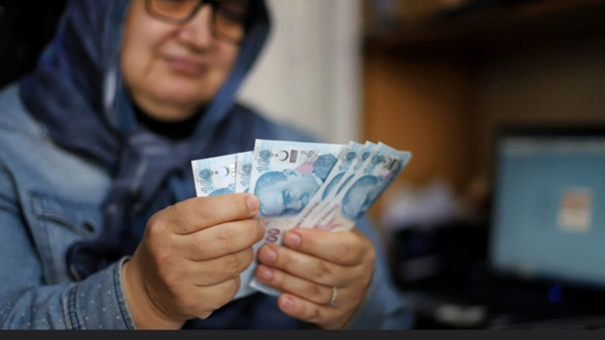 Erken emekli olmak isteyenlere 2.760 prim jesti