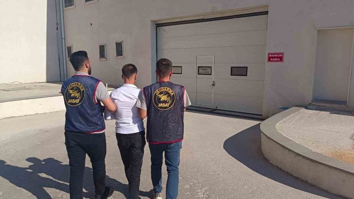 Eskişehir'de bilişim dolandırıcısı yakalandı: 11 yıl hapis cezası