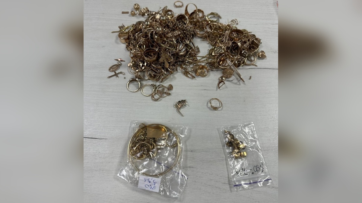 Kapıkule'de kaçakçılık operasyonu: İki Ukraynalı şoförden 4 kilo altın çıktı