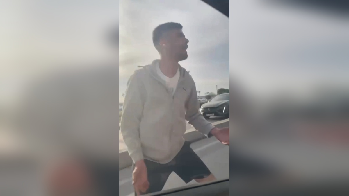 İstanbul Fatih'te taksici, uygulama aracına saldırdı: Paramı çaldın