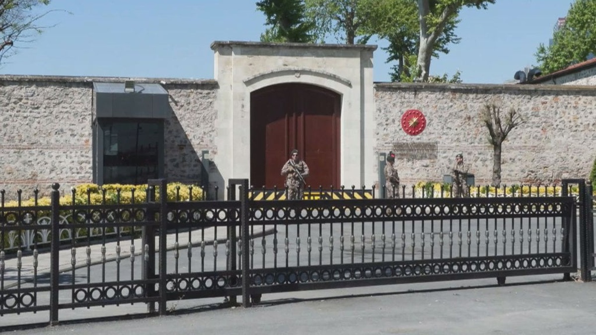 Rusya ve Ukrayna heyetleri, İstanbul'da barış görüşmeleri için bir araya geliyor