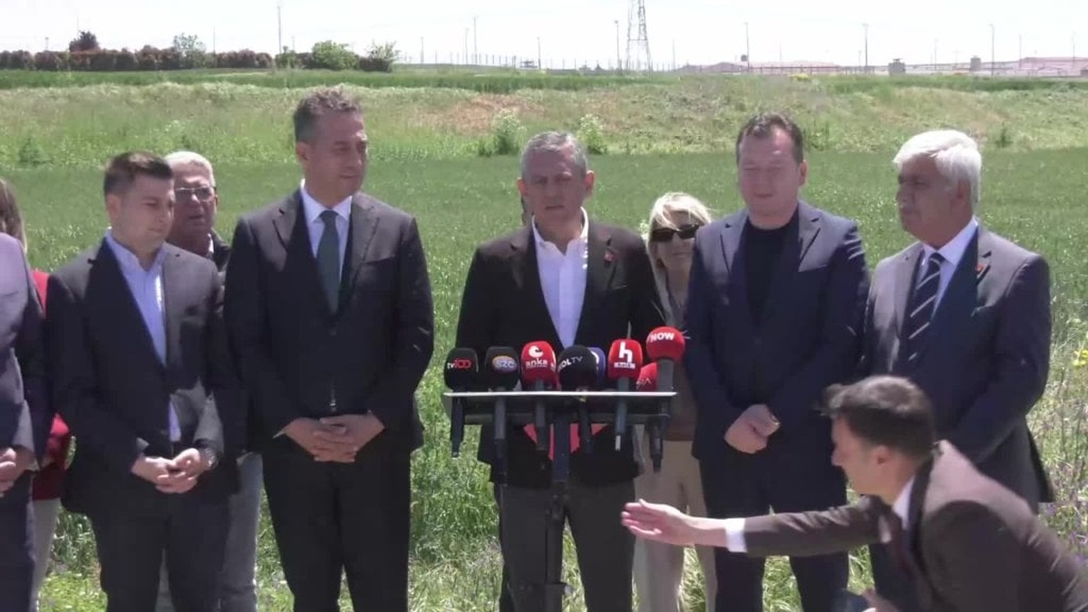 CHP lideri Özel: İmamoğlu'nun beraat zamanı geldi