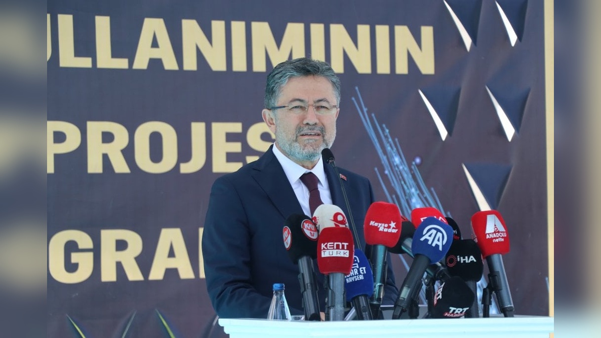 Tarım ve Orman Bakanı Yumaklı: Türkiye tohumculukta net ihracatçı