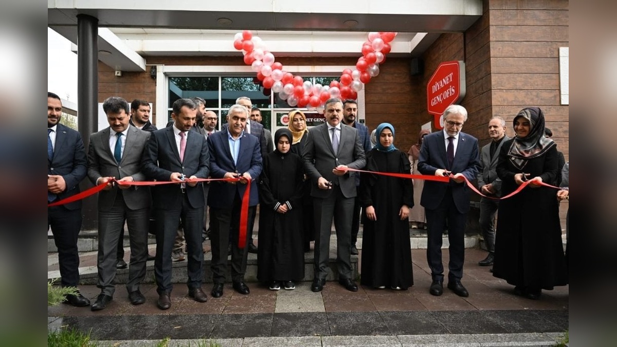 Erzurum Valisi Çiftçi: "Diyanet Genç Ofis" gençlerin manevi gelişimine katkı sağlayacak