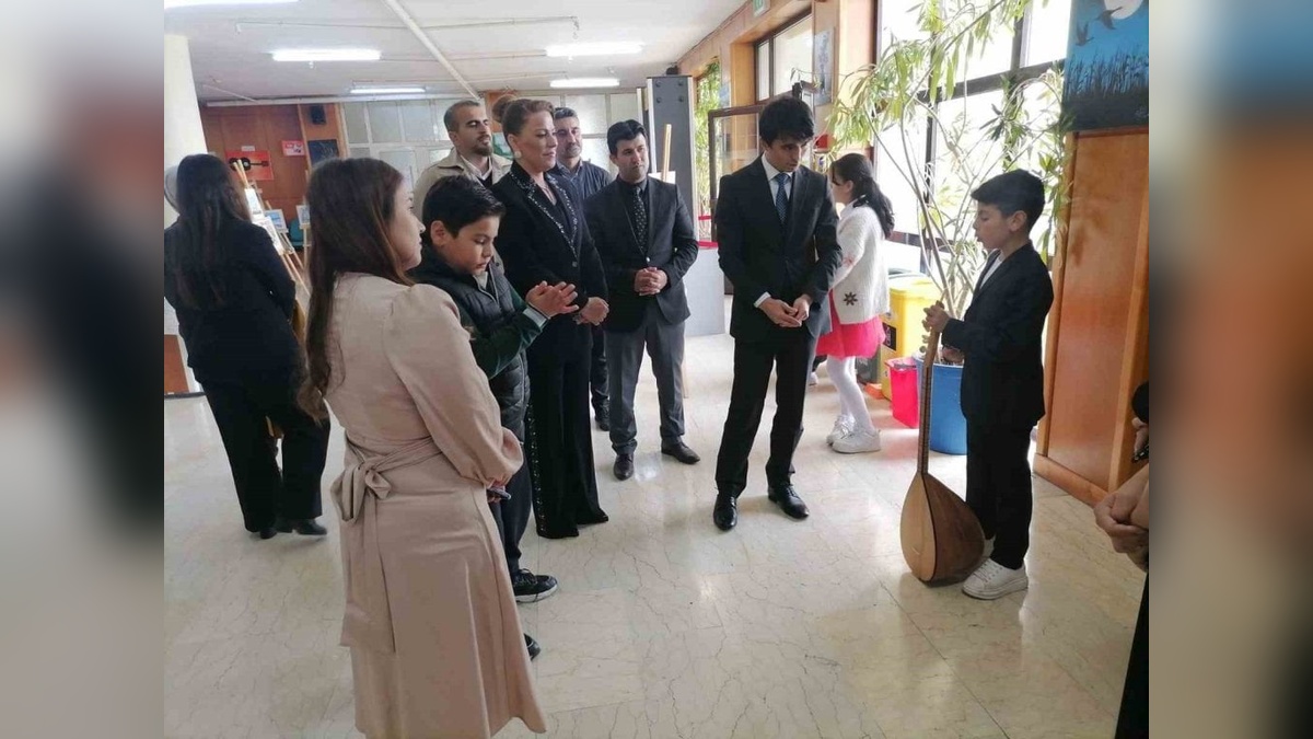 Hınıs'ta özel gereksinimli bireyler için farkındalık programı düzenlendi