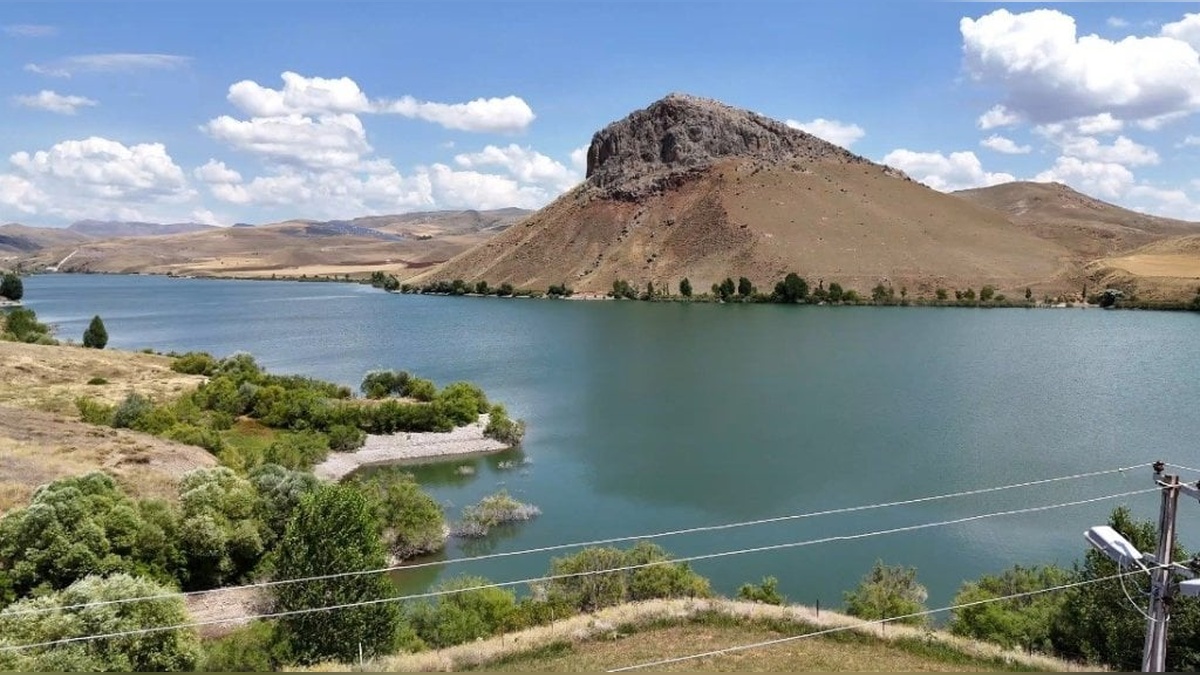 Tercan Barajı'nda doluluk oranı yüzde yüze ulaştı