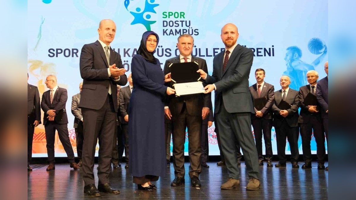 Manisa Celal Bayar Üniversitesi: Spor Dostu Kampüs ödülüne layık görüldü