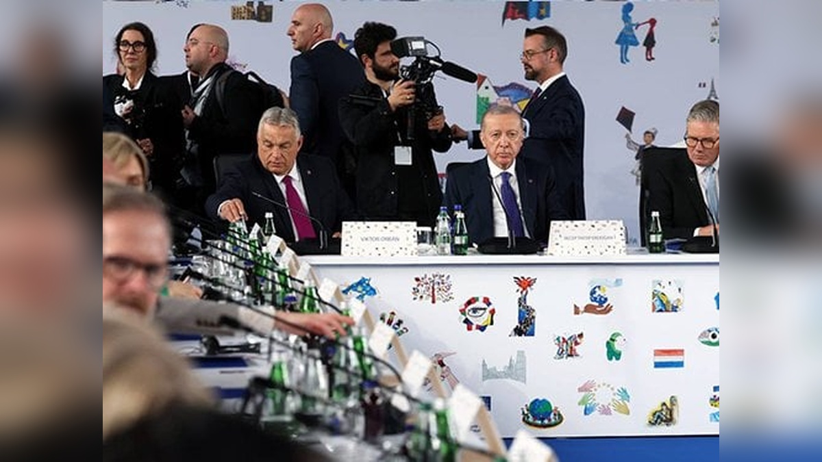 Cumhurbaşkanı Erdoğan: Avrupa Siyasi Topluluğu Zirvesi'nde küresel yönetişim çağrısı yaptı