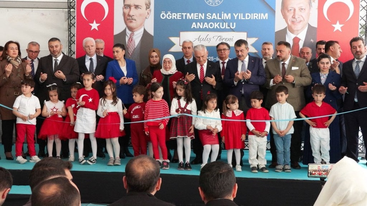 Milli Eğitim Bakanı Tekin: Türkiye'de eğitim devrimi yaptık